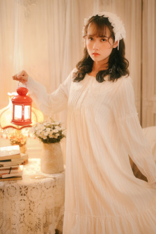 明星专题：张婧