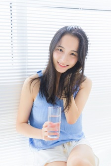 性开放的交换艳妇小说下载